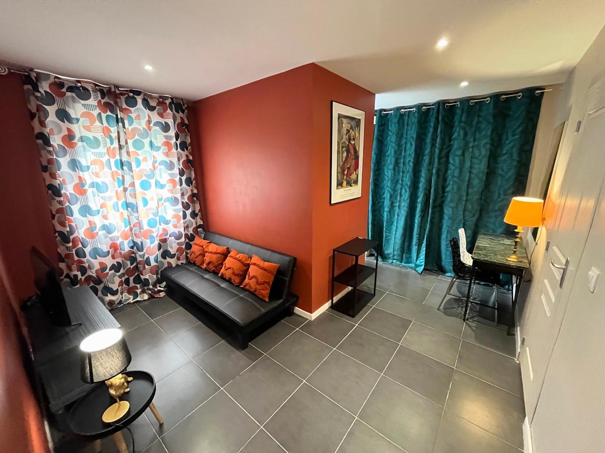 La Domus Lemaitre 2 - Parking - Jardin- Plain Pied Apartment *
